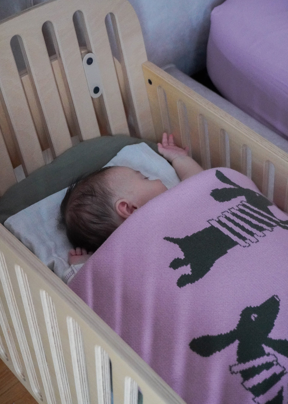 kocyk w pieski, kocyk bawełniany, design, blanket, kids blanket, kocyk dla niemowlaka, różowy kocyk, pink