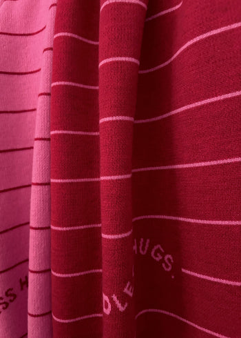 100% Merino Wool Blanket 80 × 100 cm - Red