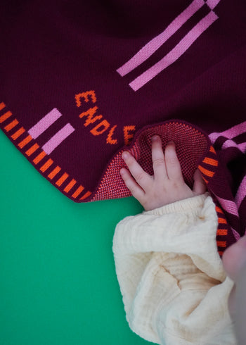 Cotton blanket for baby 80x100 cm in green dogs