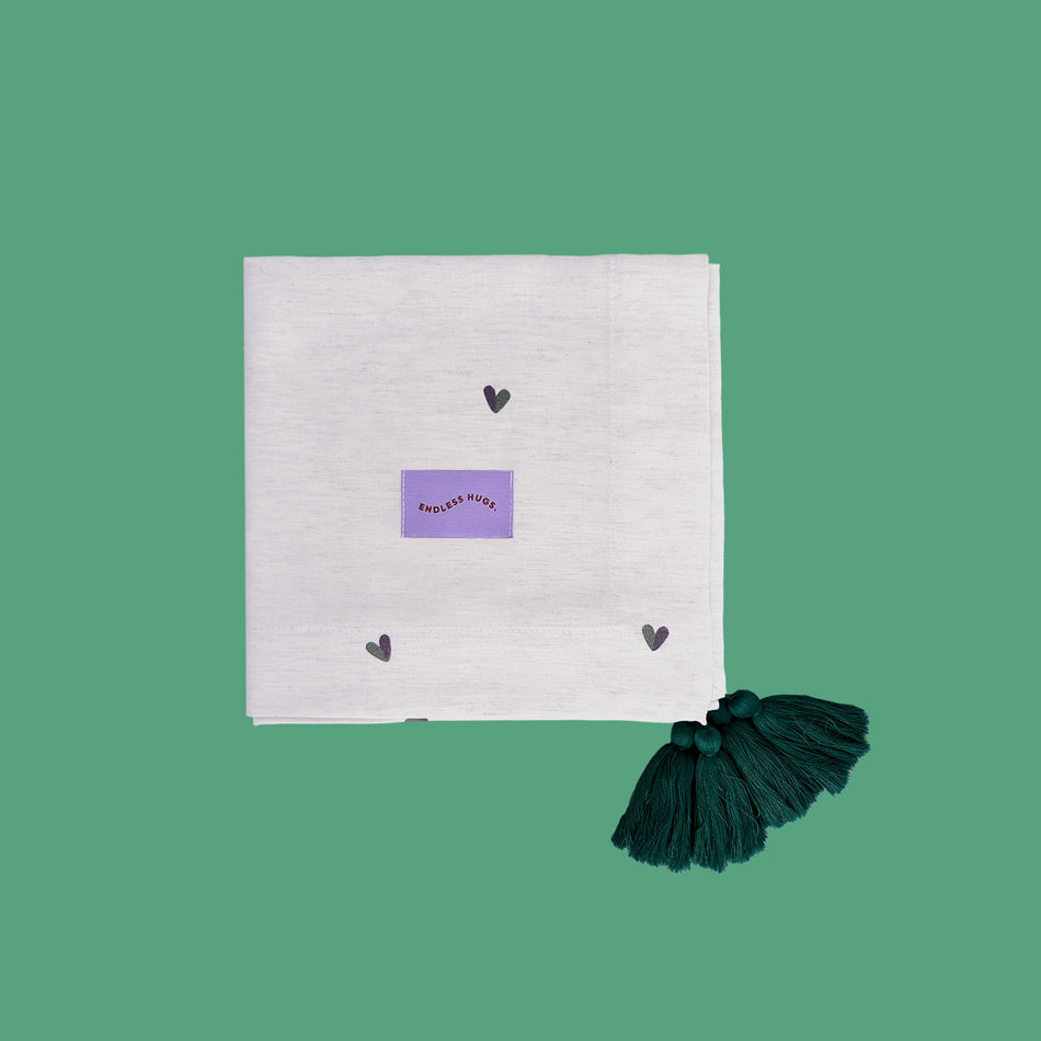 Bamboo swaddle for newborn with hearts 100x100 cm
