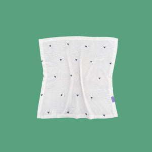 Bamboo muslin diaper with hearts - 60x60 cm