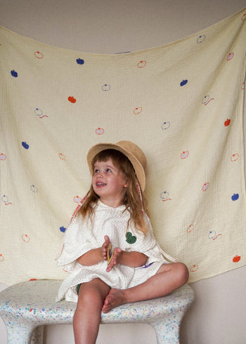 Bambusowe ponczo kąpielowe dla dzieci z haftem serduszka