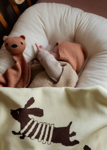 Cotton baby blanket with dogs 80x100 cm - Butter
